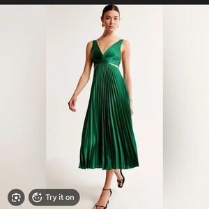 A&F Satin Pleated Cutout Maxi Dress Dark Green